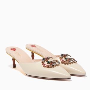 GUCCI mules-NEVER WORN AUTHENTIC